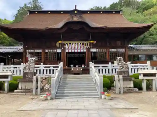 手力雄神社の本殿