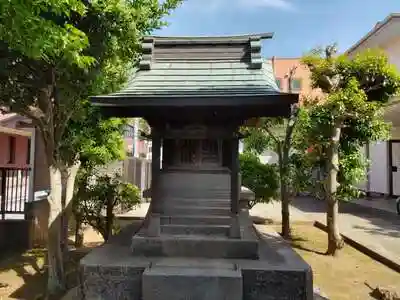 小松翁稲荷神社の本殿