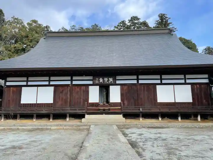 放光寺の本殿・本堂