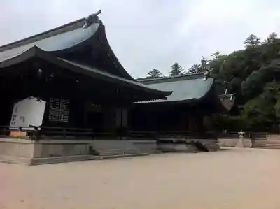 吉備津彦神社の本殿・本堂