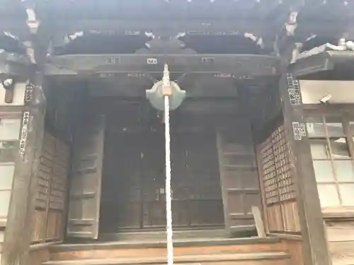 魚籃寺の本殿・本堂