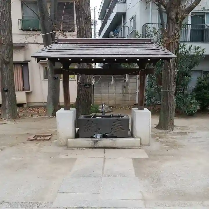 上平井天祖神社の手水舎
