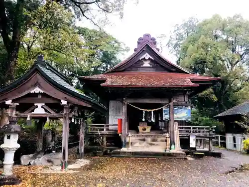 紫尾神社の本殿