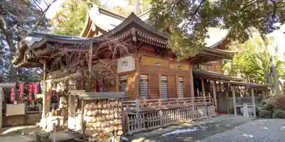 座間神社の本殿・本堂