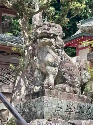 玉津岡神社の{uncategorized: "未分類", other: "その他", undefined: "問題あり", building: "その他建物", grave: "お墓", sacred_gate: "鳥居", guardian: "狛犬", statue: "像", buddha: "仏像", history: "歴史", nature: "自然", garden: "庭園", animal: "動物", pagoda: "塔", temizu: "手水舎", mountain_gate: "山門・神門", sanctuary: "本殿・本堂", subordinate: "末社・摂社", art: "芸術", scenery: "景色", jizo: "地蔵", ema: "絵馬", goshuin: "御朱印", omikuji: "おみくじ", items: "授与品その他", amulet: "お守り", goshuincho: "御朱印帳", eats: "食事", festival: "お祭り", votive_dance: "神楽", shichigosan: "七五三参", wedding: "結婚式", experience: "体験その他", initially: "初詣", around: "周辺", anti_infection: "感染症対策"}
