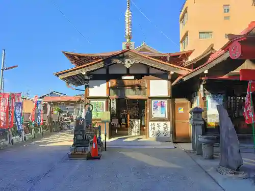 牛玉山観音寺の末社・摂社