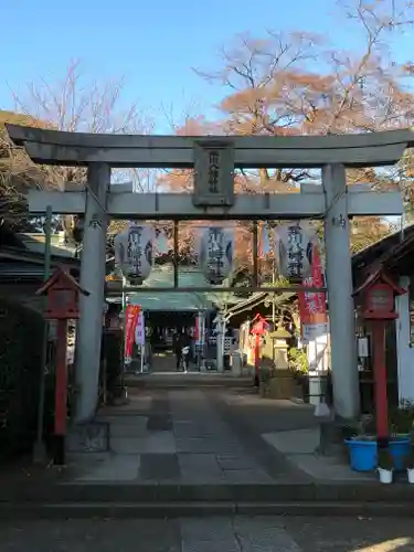 新倉氷川八幡神社の鳥居