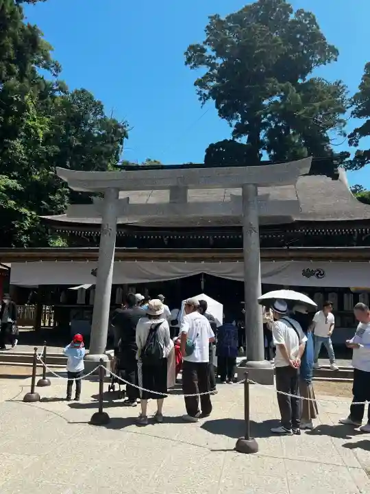 鹿島神宮の{uncategorized: "未分類", other: "その他", undefined: "問題あり", building: "その他建物", grave: "お墓", sacred_gate: "鳥居", guardian: "狛犬", statue: "像", buddha: "仏像", history: "歴史", nature: "自然", garden: "庭園", animal: "動物", pagoda: "塔", temizu: "手水舎", mountain_gate: "山門・神門", sanctuary: "本殿・本堂", subordinate: "末社・摂社", art: "芸術", scenery: "景色", jizo: "地蔵", ema: "絵馬", goshuin: "御朱印", omikuji: "おみくじ", items: "授与品その他", amulet: "お守り", goshuincho: "御朱印帳", eats: "食事", festival: "お祭り", votive_dance: "神楽", shichigosan: "七五三参", wedding: "結婚式", experience: "体験その他", initially: "初詣", around: "周辺", anti_infection: "感染症対策"}