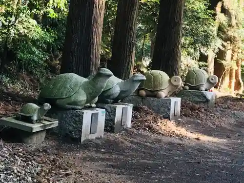 亀岡八幡宮の狛犬