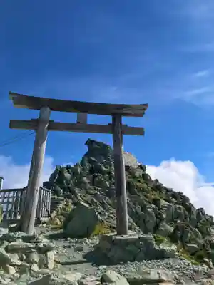 雄山神社峰本社の鳥居
