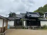 矢田寺南僧坊の{uncategorized: "未分類", other: "その他", undefined: "問題あり", building: "その他建物", grave: "お墓", sacred_gate: "鳥居", guardian: "狛犬", statue: "像", buddha: "仏像", history: "歴史", nature: "自然", garden: "庭園", animal: "動物", pagoda: "塔", temizu: "手水舎", mountain_gate: "山門・神門", sanctuary: "本殿・本堂", subordinate: "末社・摂社", art: "芸術", scenery: "景色", jizo: "地蔵", ema: "絵馬", goshuin: "御朱印", omikuji: "おみくじ", items: "授与品その他", amulet: "お守り", goshuincho: "御朱印帳", eats: "食事", festival: "お祭り", votive_dance: "神楽", shichigosan: "七五三参", wedding: "結婚式", experience: "体験その他", initially: "初詣", around: "周辺", anti_infection: "感染症対策"}