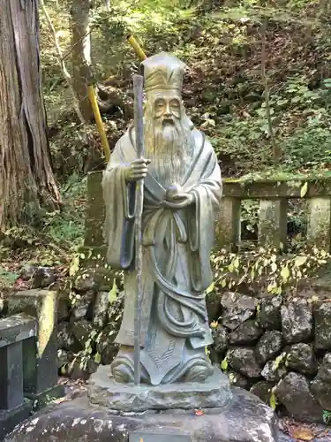 榛名神社の像