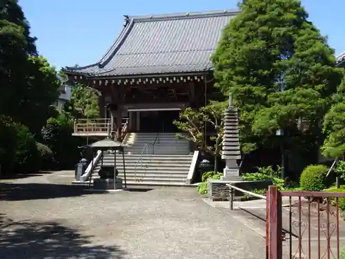 八幡山観音寺の本殿・本堂