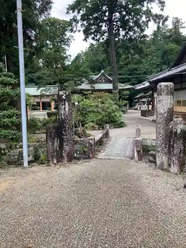 奥石神社の建物その他