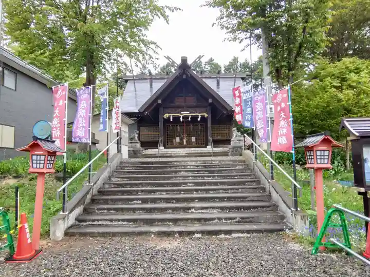 雄武神社の本殿・本堂