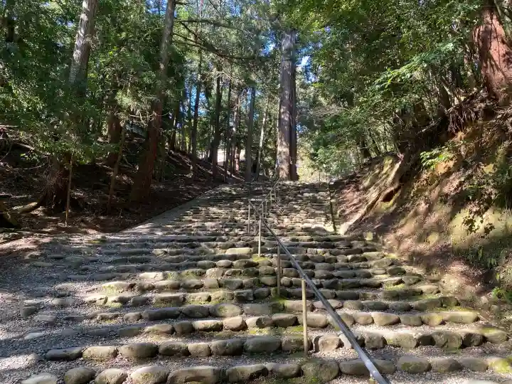 元伊勢内宮 皇大神社の{uncategorized: "未分類", other: "その他", undefined: "問題あり", building: "その他建物", grave: "お墓", sacred_gate: "鳥居", guardian: "狛犬", statue: "像", buddha: "仏像", history: "歴史", nature: "自然", garden: "庭園", animal: "動物", pagoda: "塔", temizu: "手水舎", mountain_gate: "山門・神門", sanctuary: "本殿・本堂", subordinate: "末社・摂社", art: "芸術", scenery: "景色", jizo: "地蔵", ema: "絵馬", goshuin: "御朱印", omikuji: "おみくじ", items: "授与品その他", amulet: "お守り", goshuincho: "御朱印帳", eats: "食事", festival: "お祭り", votive_dance: "神楽", shichigosan: "七五三参", wedding: "結婚式", experience: "体験その他", initially: "初詣", around: "周辺", anti_infection: "感染症対策"}