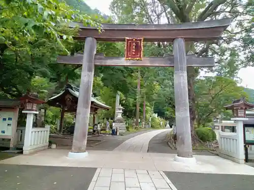 高麗神社の鳥居