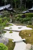 霊泉寺の庭園