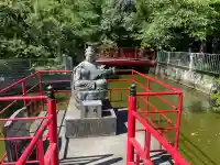 烏子稲荷神社の{uncategorized: "未分類", other: "その他", undefined: "問題あり", building: "その他建物", grave: "お墓", sacred_gate: "鳥居", guardian: "狛犬", statue: "像", buddha: "仏像", history: "歴史", nature: "自然", garden: "庭園", animal: "動物", pagoda: "塔", temizu: "手水舎", mountain_gate: "山門・神門", sanctuary: "本殿・本堂", subordinate: "末社・摂社", art: "芸術", scenery: "景色", jizo: "地蔵", ema: "絵馬", goshuin: "御朱印", omikuji: "おみくじ", items: "授与品その他", amulet: "お守り", goshuincho: "御朱印帳", eats: "食事", festival: "お祭り", votive_dance: "神楽", shichigosan: "七五三参", wedding: "結婚式", experience: "体験その他", initially: "初詣", around: "周辺", anti_infection: "感染症対策"}