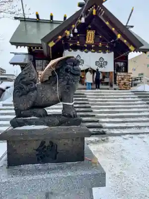 札幌諏訪神社の狛犬
