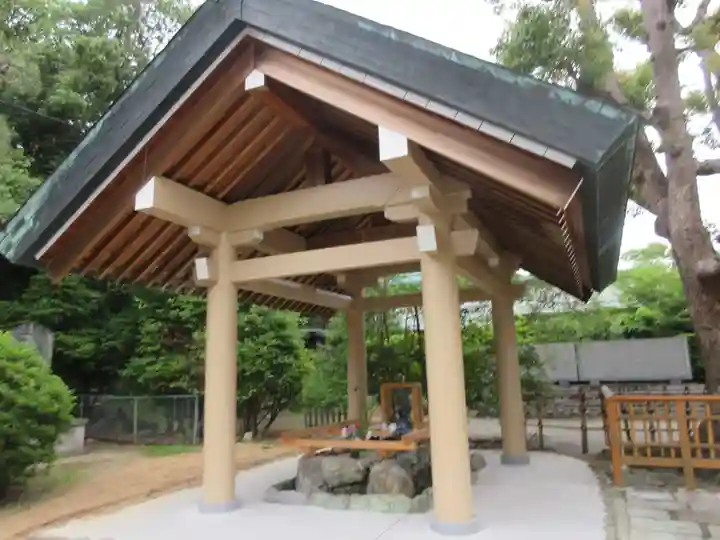 和泉國一之宮 大鳥大社の手水舎