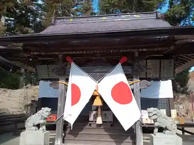 長屋神社の本殿・本堂