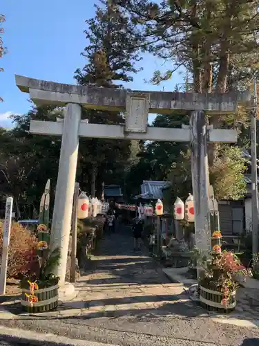 宇奈岐日女神社の鳥居