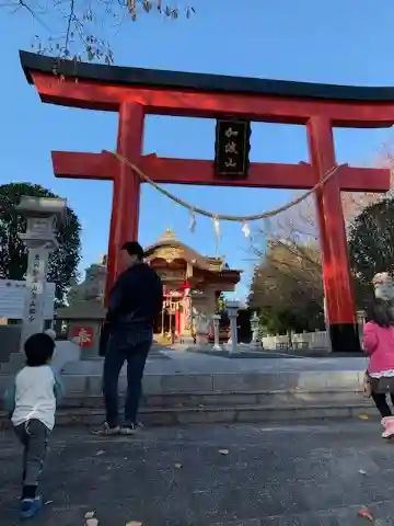 加波山神社真壁拝殿の鳥居