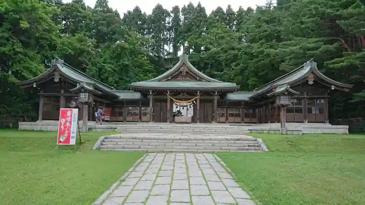 函館護國神社の本殿・本堂