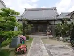 如意寺の本殿