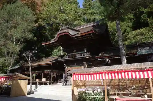 諏訪大社下社秋宮(長野県)