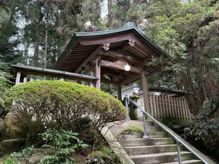 宝山寺の{uncategorized: "未分類", other: "その他", undefined: "問題あり", building: "その他建物", grave: "お墓", sacred_gate: "鳥居", guardian: "狛犬", statue: "像", buddha: "仏像", history: "歴史", nature: "自然", garden: "庭園", animal: "動物", pagoda: "塔", temizu: "手水舎", mountain_gate: "山門・神門", sanctuary: "本殿・本堂", subordinate: "末社・摂社", art: "芸術", scenery: "景色", jizo: "地蔵", ema: "絵馬", goshuin: "御朱印", omikuji: "おみくじ", items: "授与品その他", amulet: "お守り", goshuincho: "御朱印帳", eats: "食事", festival: "お祭り", votive_dance: "神楽", shichigosan: "七五三参", wedding: "結婚式", experience: "体験その他", initially: "初詣", around: "周辺", anti_infection: "感染症対策"}