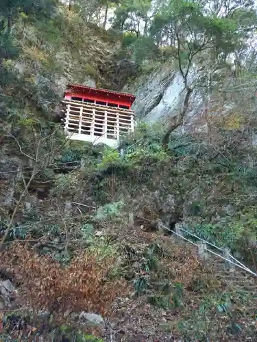 満願寺の本殿