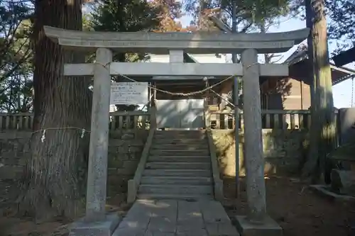 樋口雷神社の鳥居