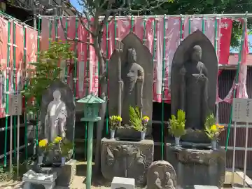 安養院の{uncategorized: "未分類", other: "その他", undefined: "問題あり", building: "その他建物", grave: "お墓", sacred_gate: "鳥居", guardian: "狛犬", statue: "像", buddha: "仏像", history: "歴史", nature: "自然", garden: "庭園", animal: "動物", pagoda: "塔", temizu: "手水舎", mountain_gate: "山門・神門", sanctuary: "本殿・本堂", subordinate: "末社・摂社", art: "芸術", scenery: "景色", jizo: "地蔵", ema: "絵馬", goshuin: "御朱印", omikuji: "おみくじ", items: "授与品その他", amulet: "お守り", goshuincho: "御朱印帳", eats: "食事", festival: "お祭り", votive_dance: "神楽", shichigosan: "七五三参", wedding: "結婚式", experience: "体験その他", initially: "初詣", around: "周辺", anti_infection: "感染症対策"}