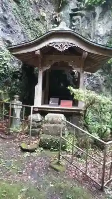 犬飼石仏(大分県)