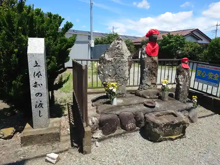 瑠璃光寺(神奈川県)