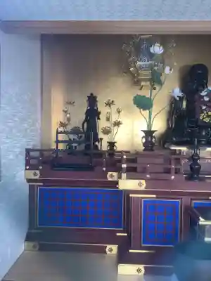 姥堂（善立寺）の仏像