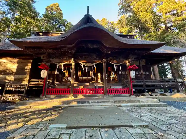熊野大社の{uncategorized: "未分類", other: "その他", undefined: "問題あり", building: "その他建物", grave: "お墓", sacred_gate: "鳥居", guardian: "狛犬", statue: "像", buddha: "仏像", history: "歴史", nature: "自然", garden: "庭園", animal: "動物", pagoda: "塔", temizu: "手水舎", mountain_gate: "山門・神門", sanctuary: "本殿・本堂", subordinate: "末社・摂社", art: "芸術", scenery: "景色", jizo: "地蔵", ema: "絵馬", goshuin: "御朱印", omikuji: "おみくじ", items: "授与品その他", amulet: "お守り", goshuincho: "御朱印帳", eats: "食事", festival: "お祭り", votive_dance: "神楽", shichigosan: "七五三参", wedding: "結婚式", experience: "体験その他", initially: "初詣", around: "周辺", anti_infection: "感染症対策"}