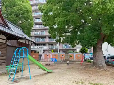 大津神社の周辺