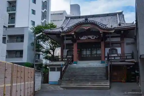 興善寺の本殿・本堂