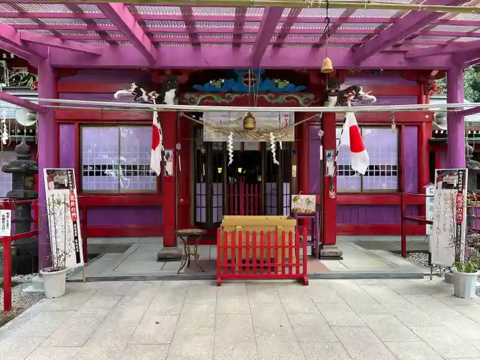 加紫久利神社の本殿