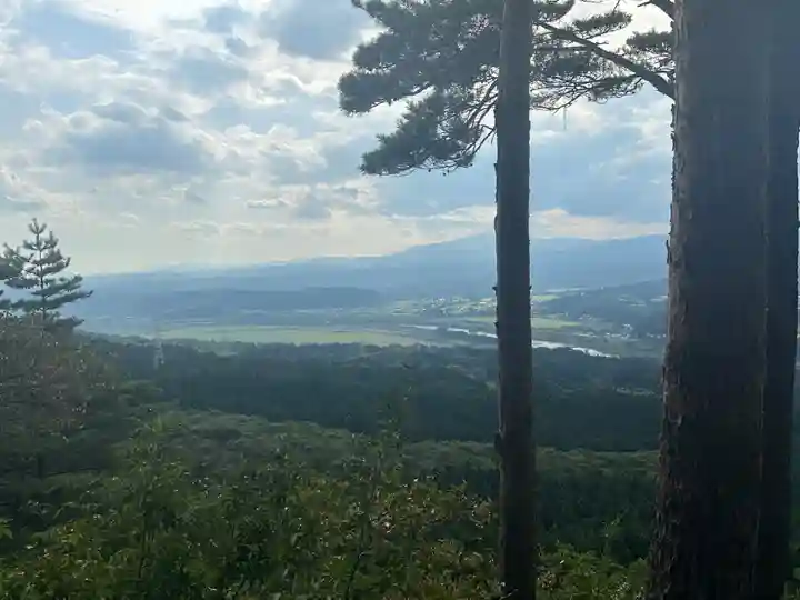 月山神社奥の院(岩手県)