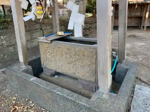 加知山神社の手水舎