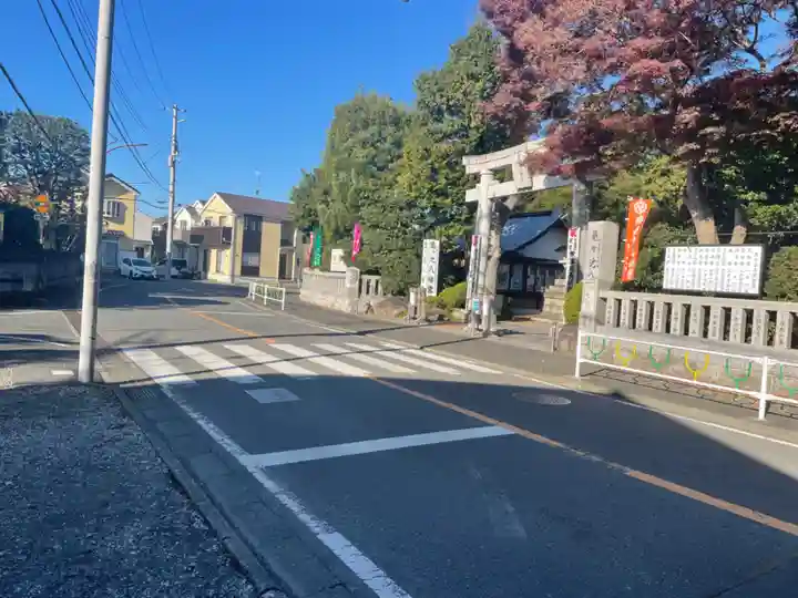 亀ケ池八幡宮の周辺