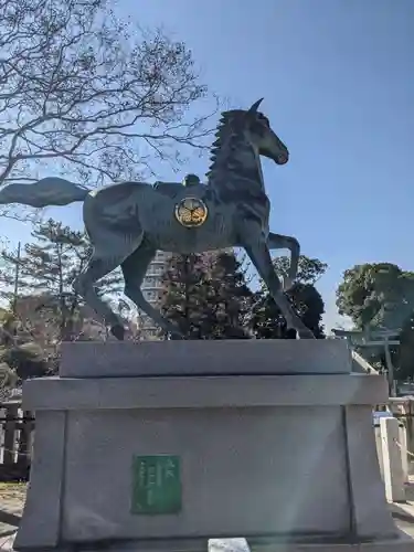伊賀八幡宮の狛犬