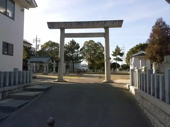 神明社(春田野神明社)の鳥居