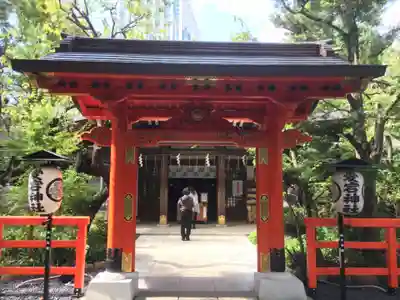 愛宕神社の山門・神門