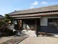 泉徳寺の本殿・本堂
