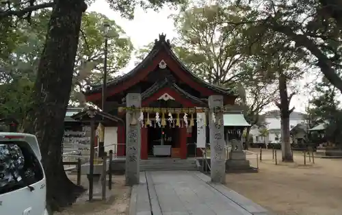 岩崎神社の本殿